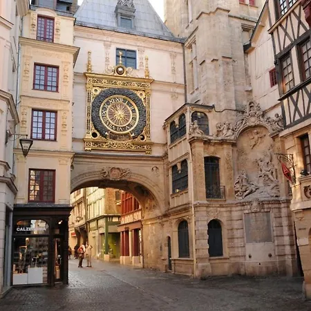 Le Petit Cine - Rouen Gare - Smartloc Immo Appartement Buitenkant foto