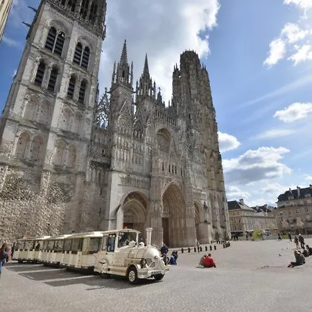 Le Petit Cine - Rouen Gare - Smartloc Immo Appartement Buitenkant foto
